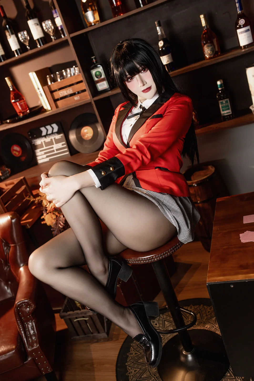 兔胖胖min – 蛇喰梦子 [41P-298MB]