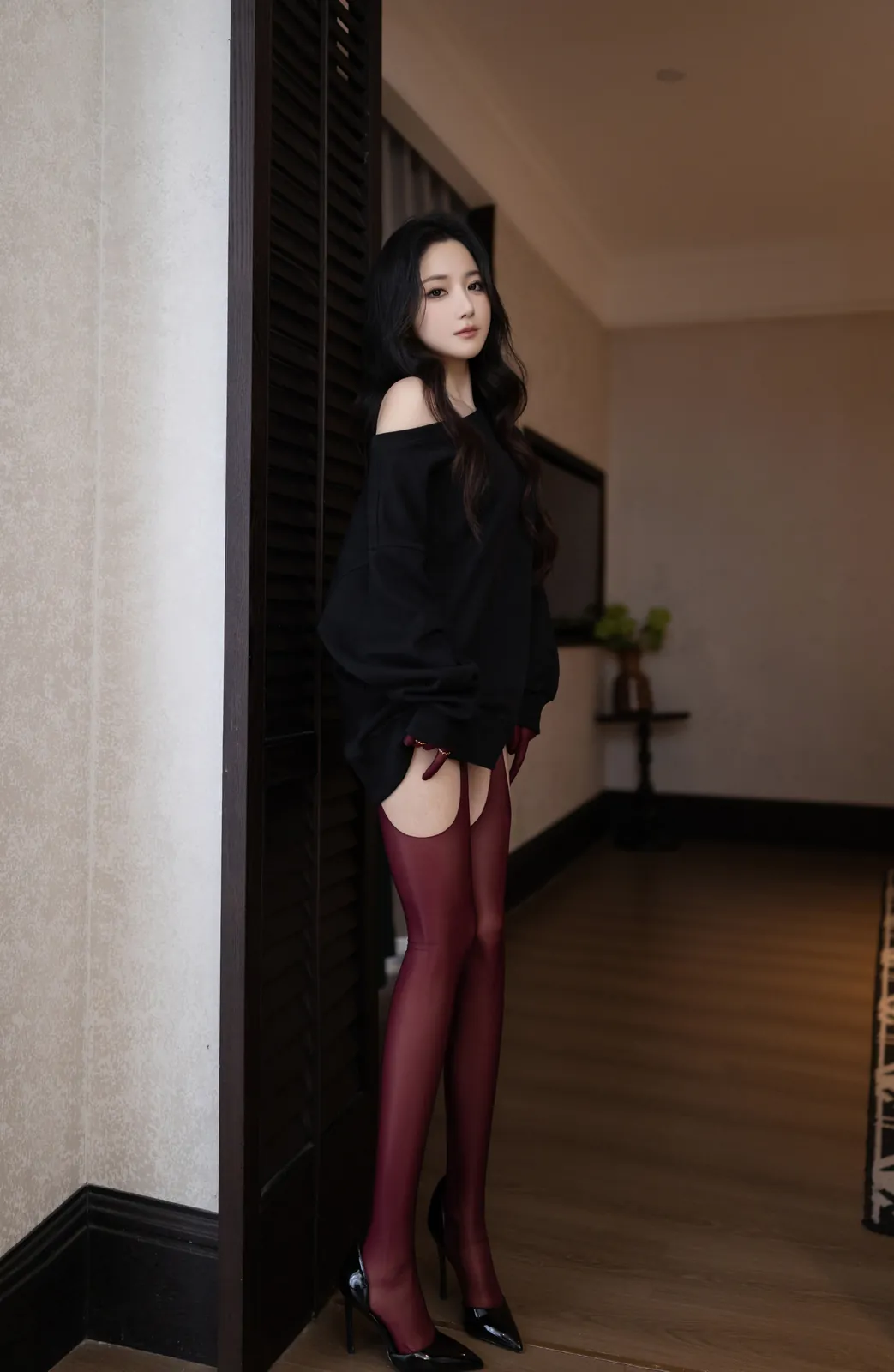 鱼子酱Fish - 红与黑 [120P-1.64GB]