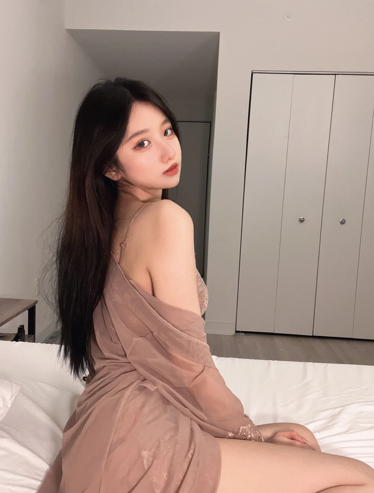 果咩酱w – 入夜 [45P3V-331MB]