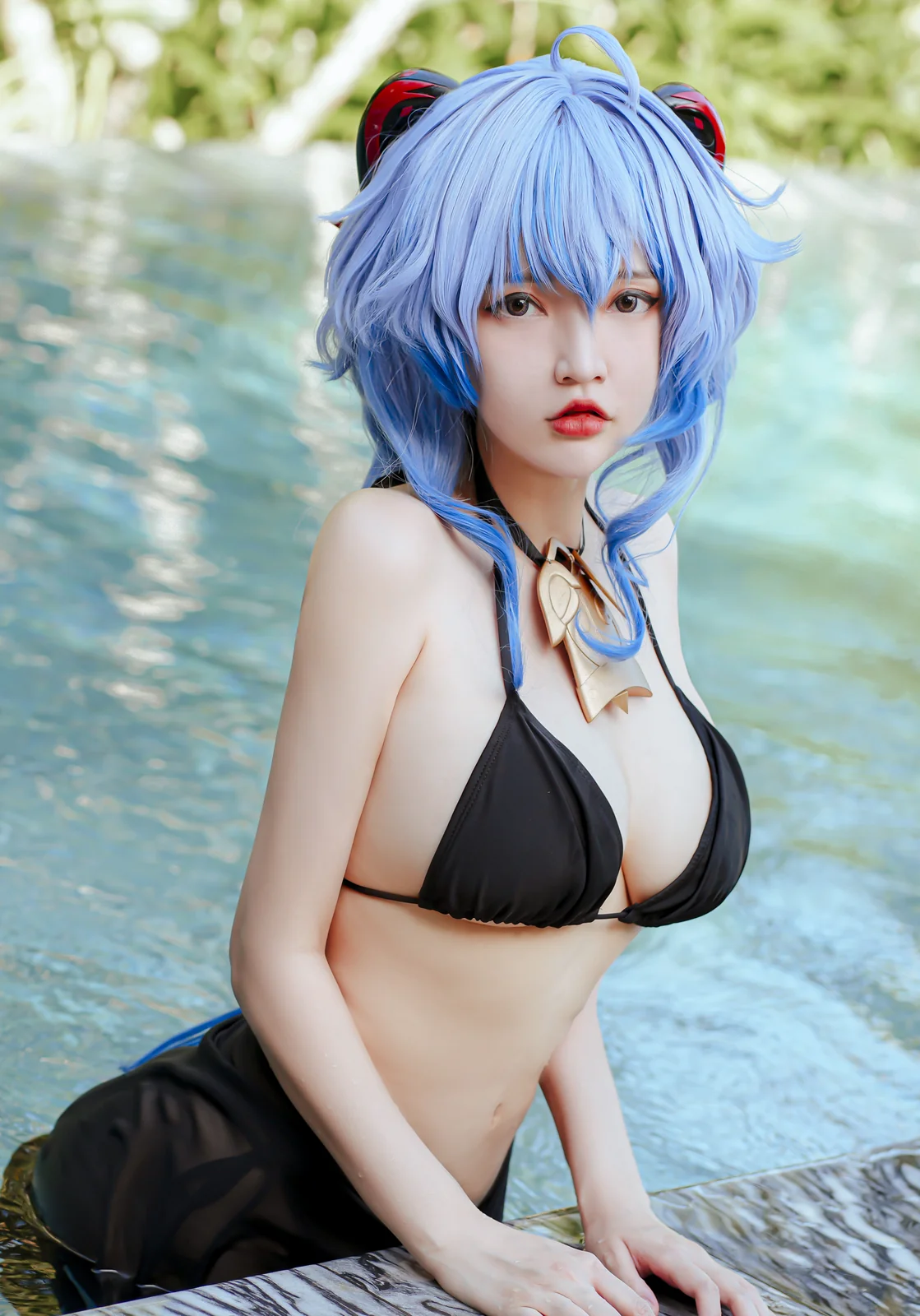 Potato Godzilla - Ganyu Bikini [15P-189MB]