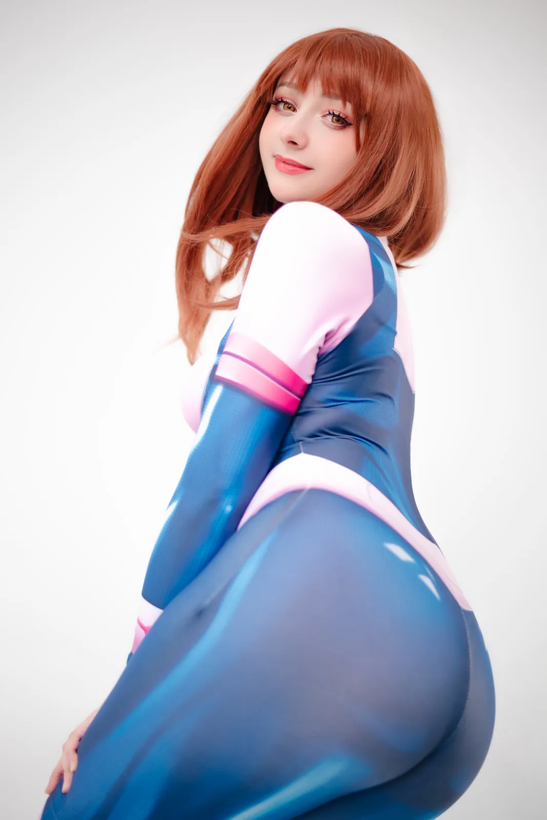 Aluctoria - Uraraka [64P-307MB]