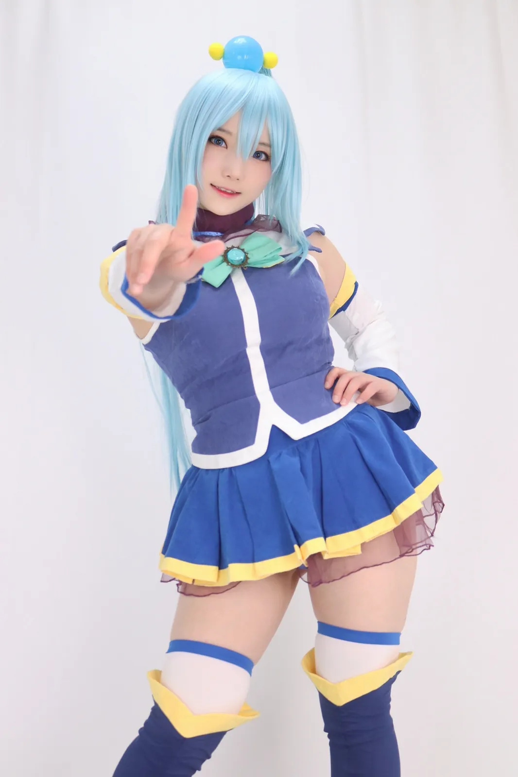 Yukina - Aqua [94P-275MB]