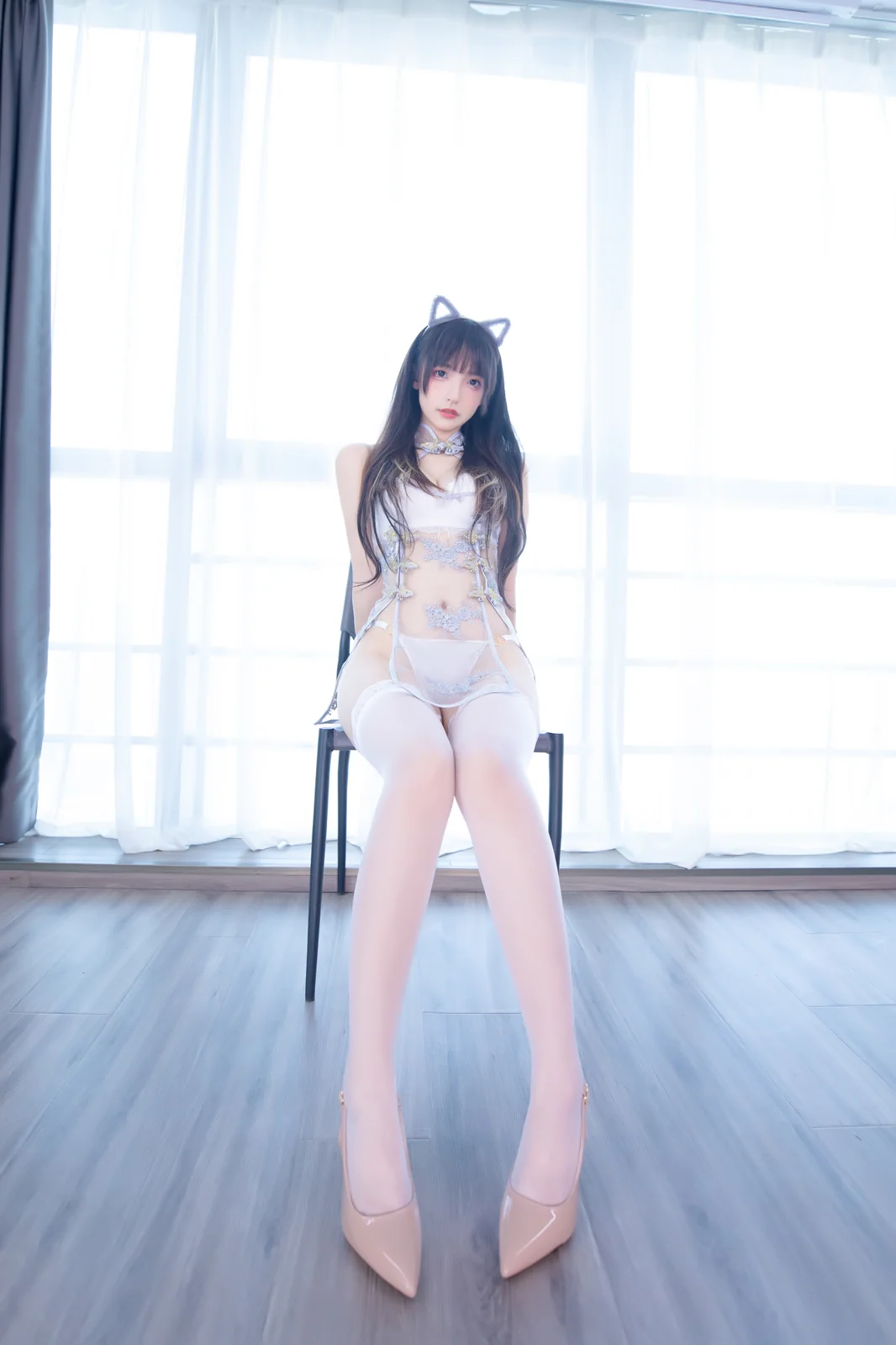 神楽坂真冬 - 羞涩喵喵 [75P-177MB]