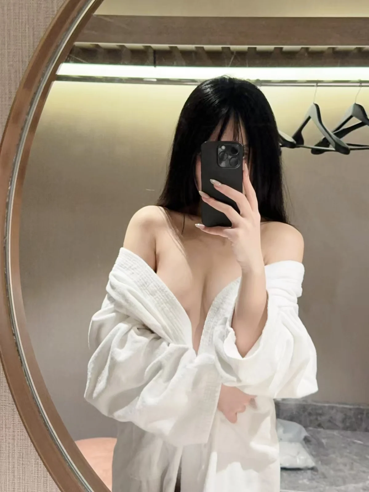 真真饿晕 - 新定制 [36P12V-1.02GB]
