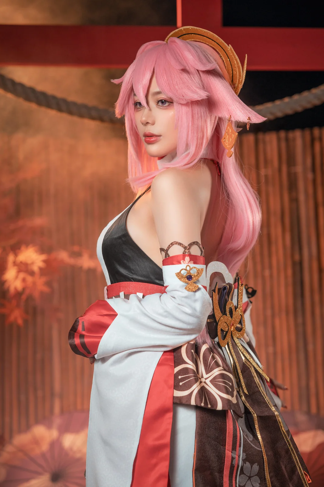 阿九 - 八重神子 [51P7V-1.03GB]
