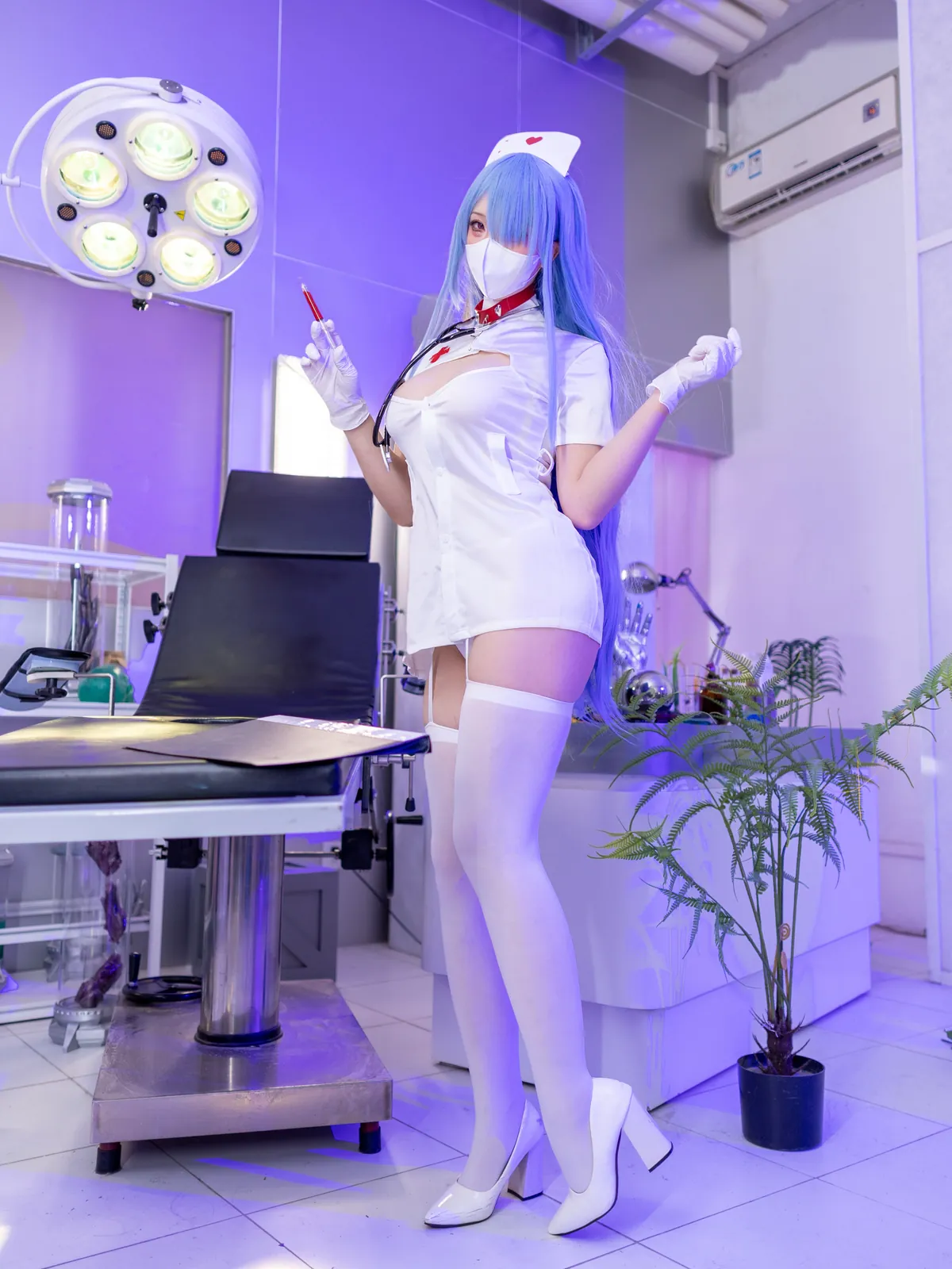 小和甜酒 - 伏罗希洛夫护士 [25P2V-306MB]
