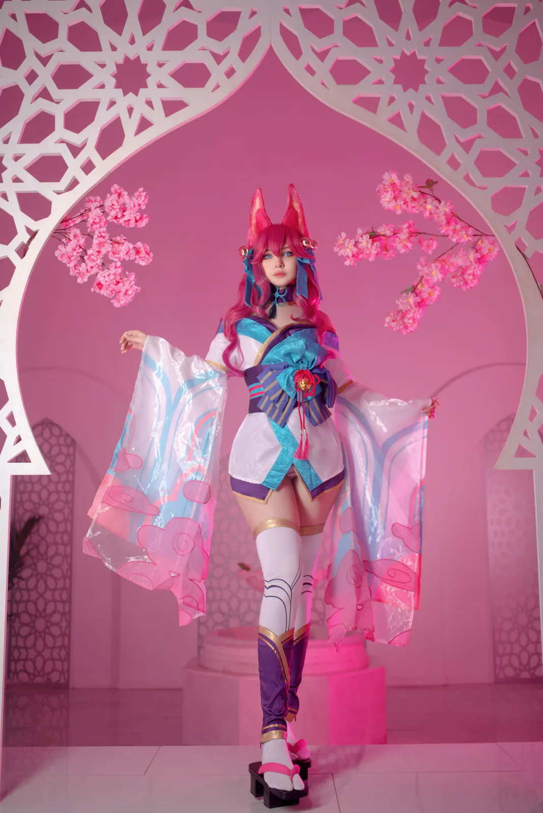 Ulichan - Ahri Spirit Blossom [52P-141MB]
