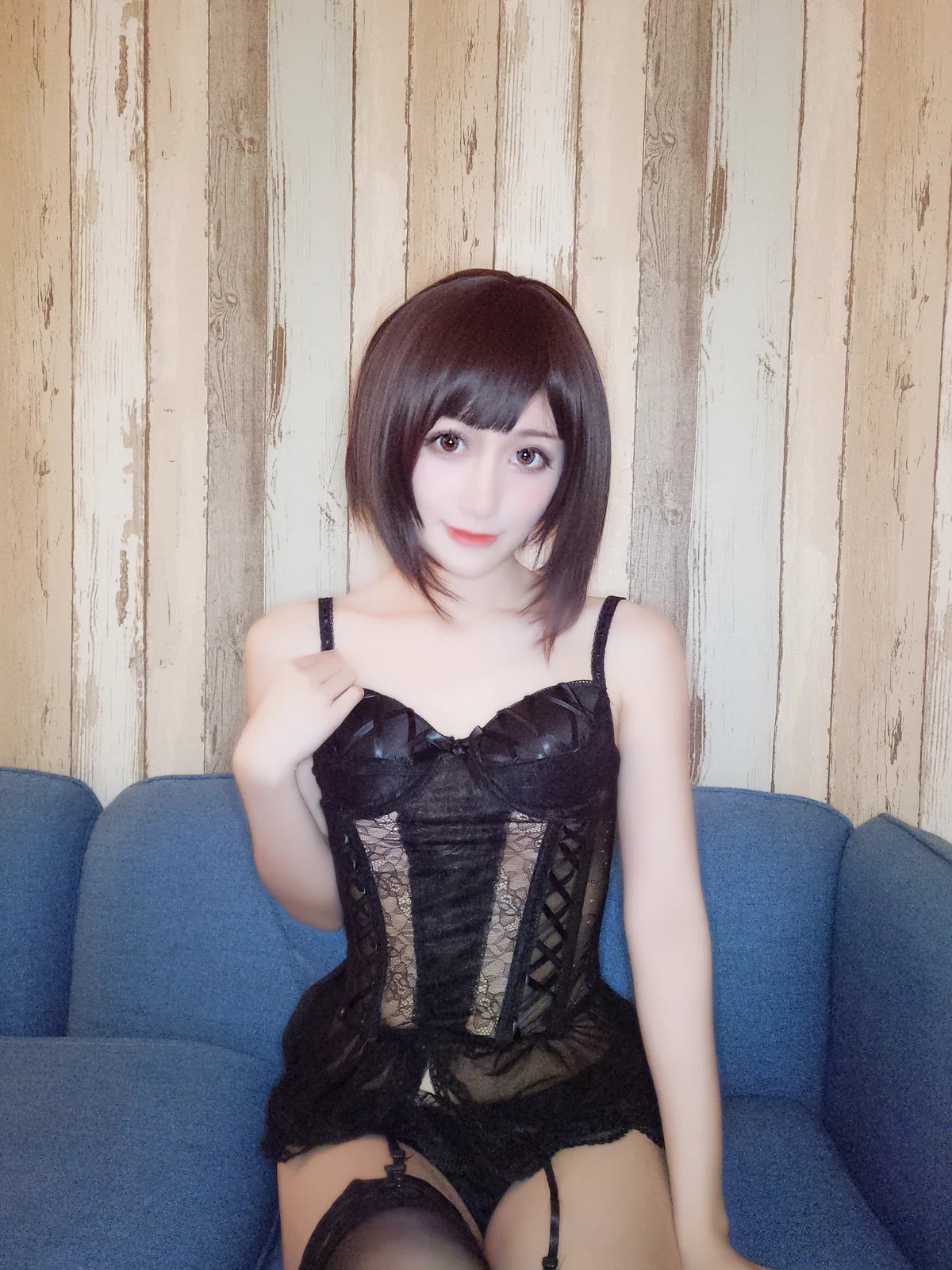木之本果 - 黑色情趣内衣 [21P-93MB]