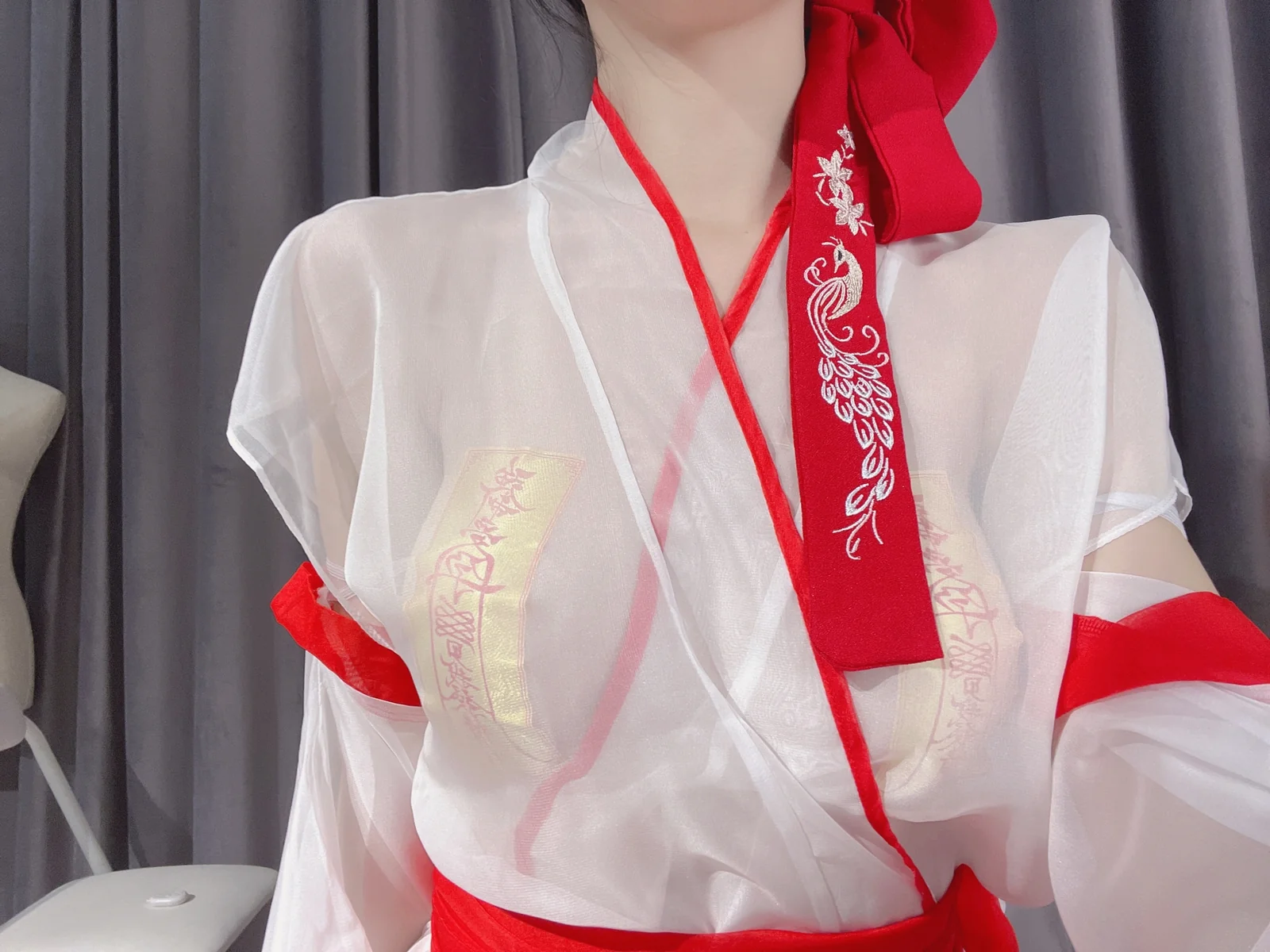 抖娘-利世 - 驱邪师 [23P-116MB]