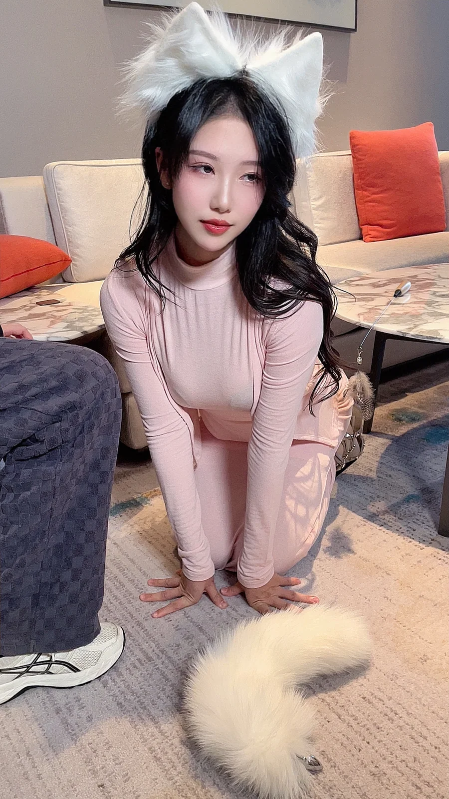 抖娘-利世 - 宠物人妻 [28P1V-300MB]
