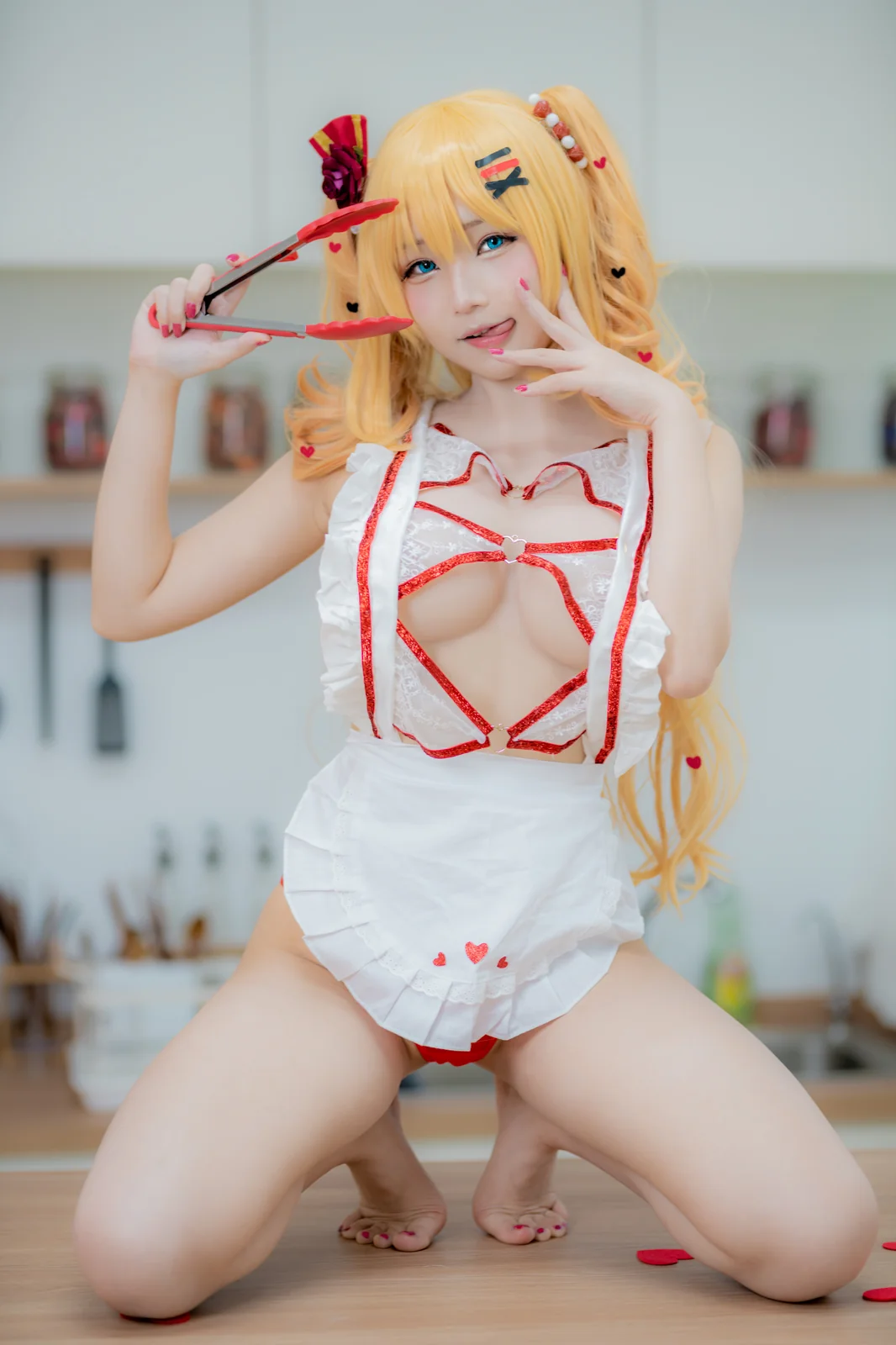 Takanashi Hanari - Hachama apron [17P-347MB]