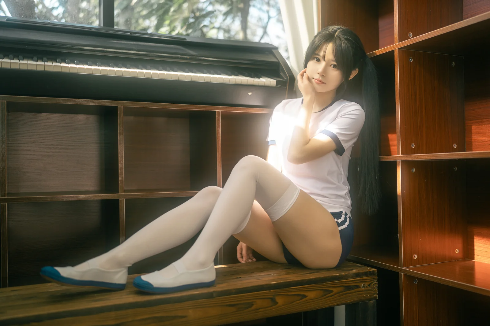 rua阮阮 - 春の更衣室 体操服 [48P-264MB]