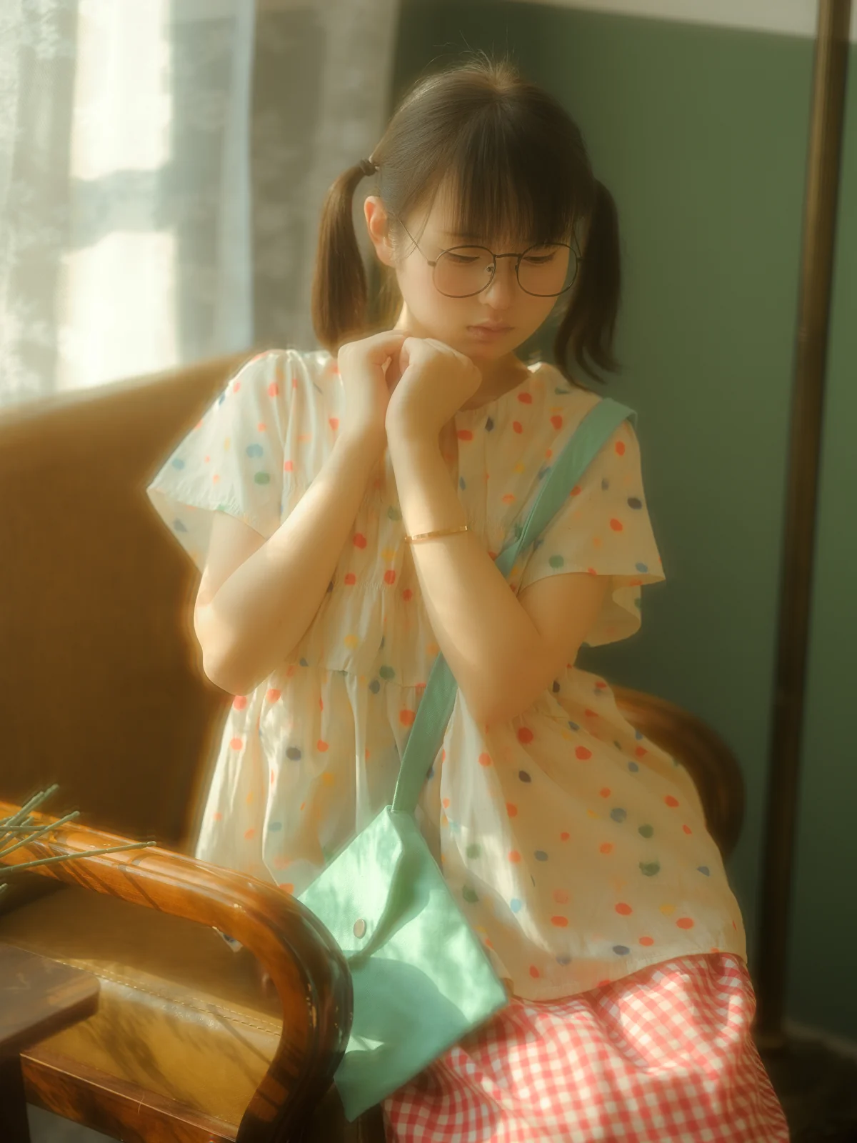 幼水铃衣 - 童年回忆 [20P-169MB]