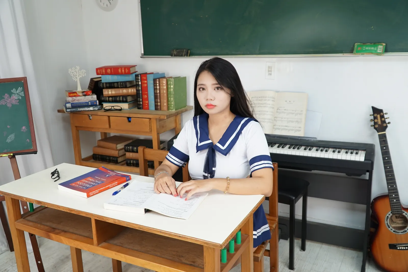 熙熙 - 国模 [180P-1.53GB]