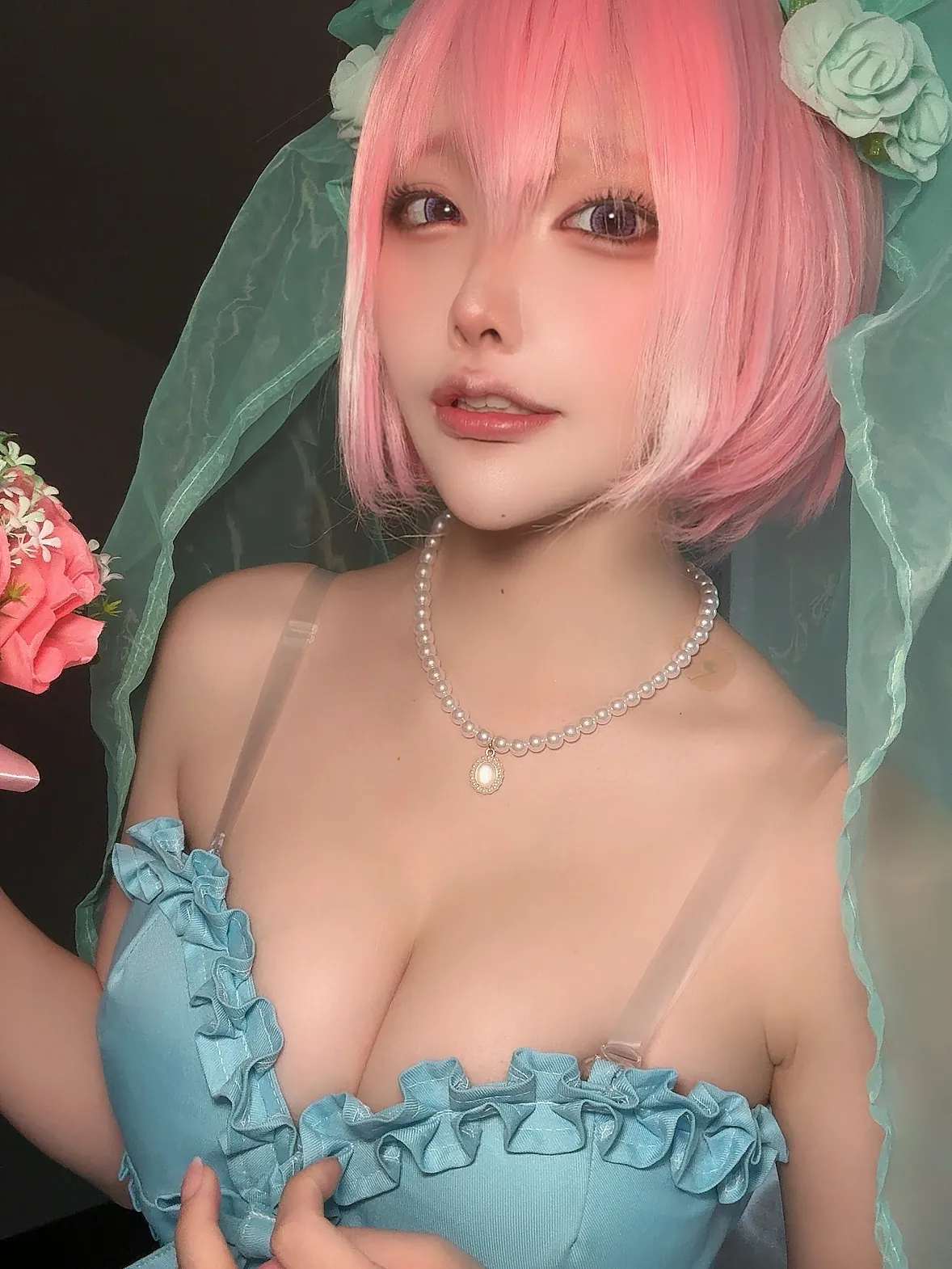 Etocha - Momo [66P-70MB]