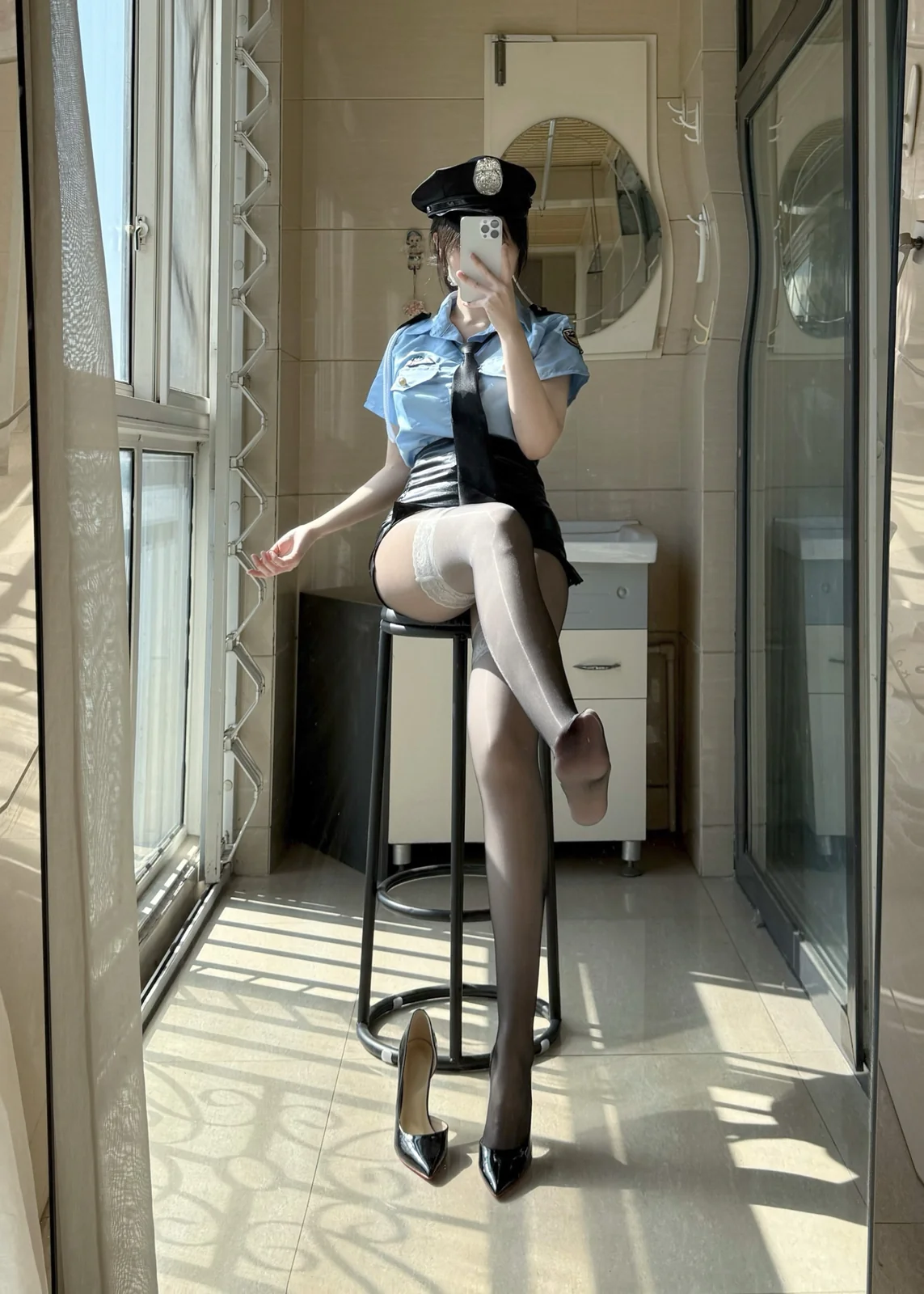 不可爱羚 – 高价定制 女警制服 [48P8V-1.28GB]