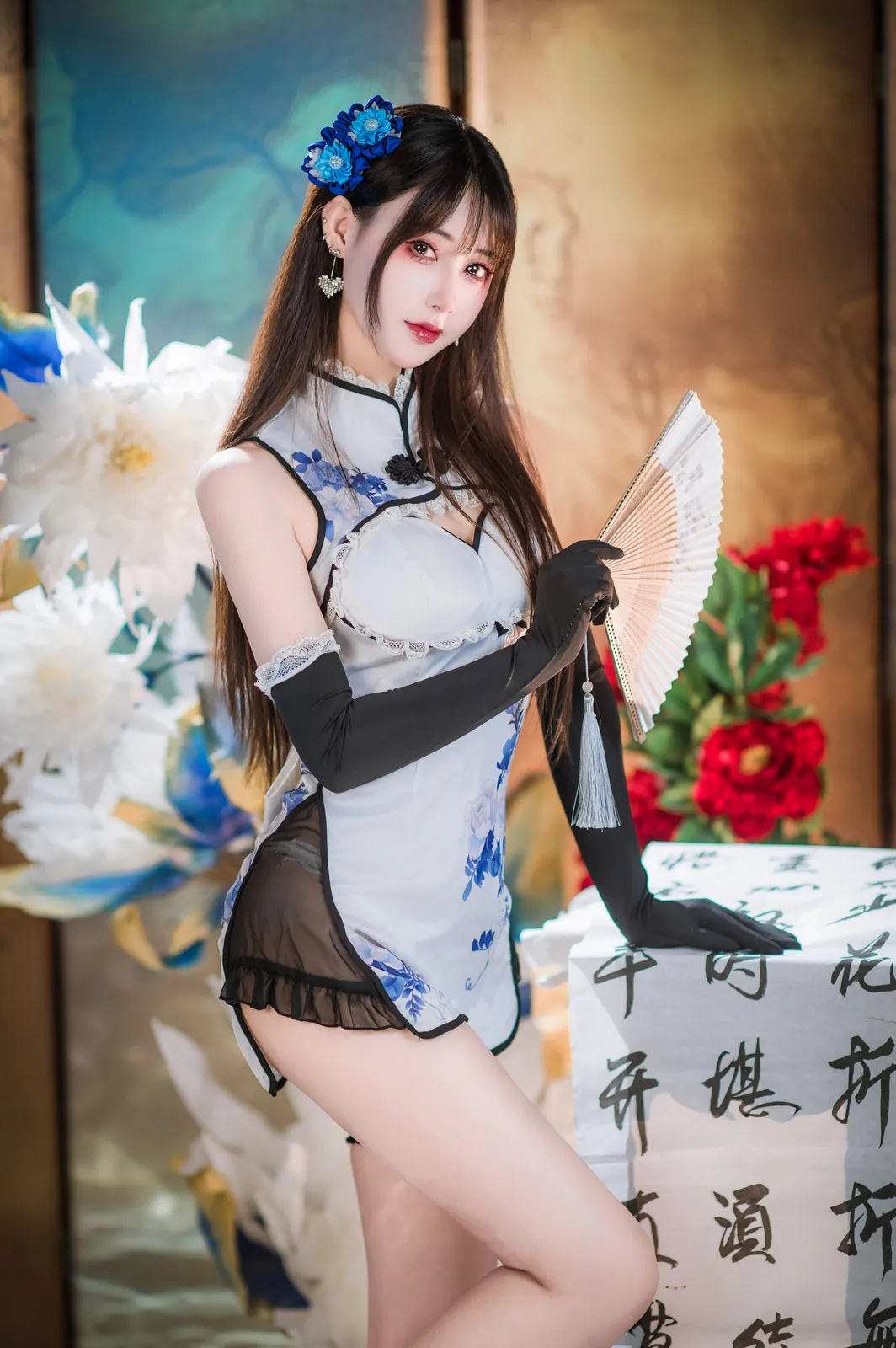 羽生三未 - 瓶儿 青花瓷旗袍 [25P-276MB]