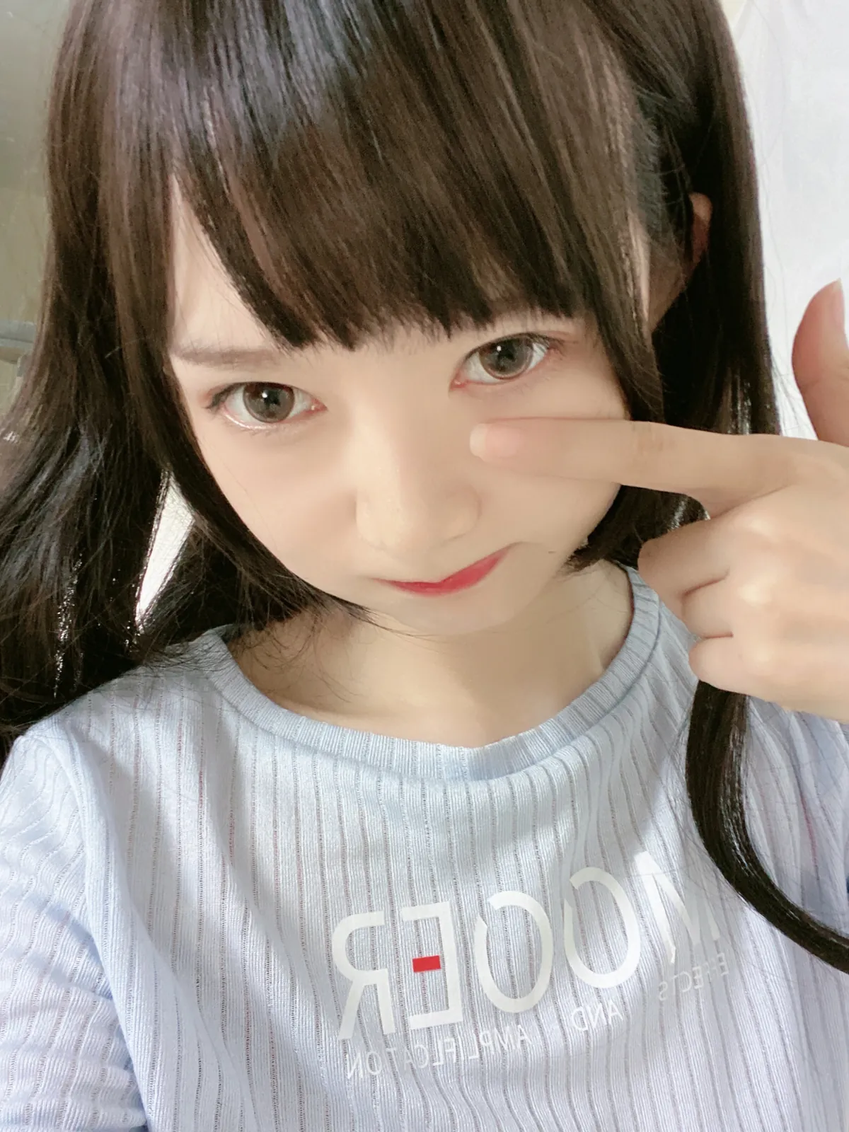 51酱 - 吉他妹妹 [25P3V-155MB]