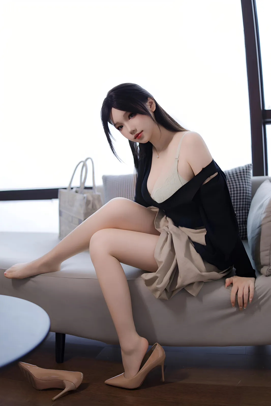 雪晴Astra - OL大姐姐 [87P3V-1.61GB]