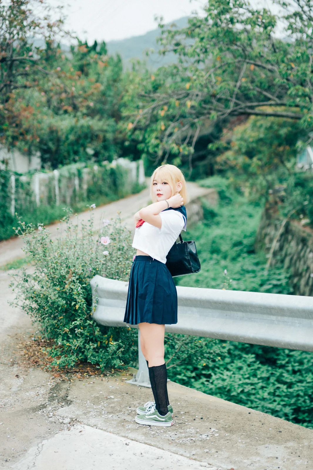 Zia - Haivia Summer Memories [94P-1.24GB]