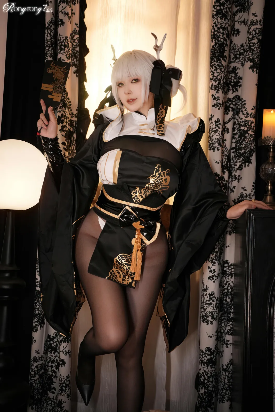 小容仔咕咕咕w - NIKKE胜利女神-布兰儿白兔 [45P-260MB]