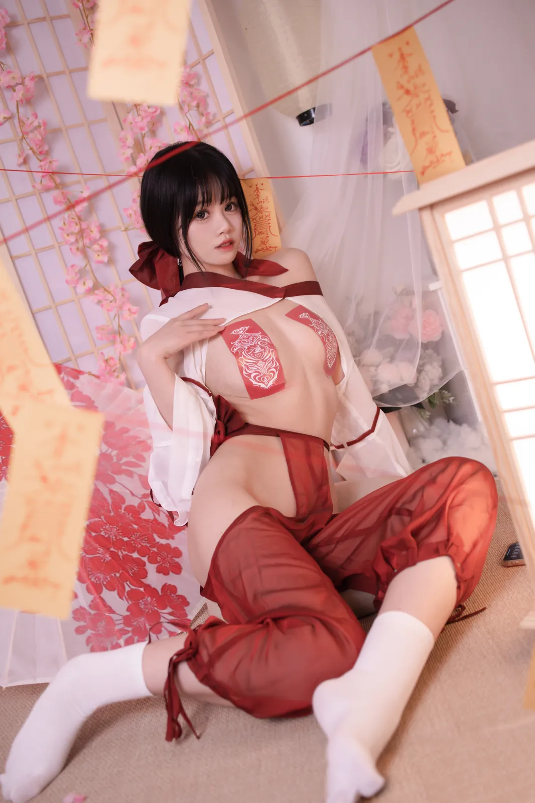 星黛鹿鹿(千反田鹿子) - 祈福巫女 [56P-798MB]