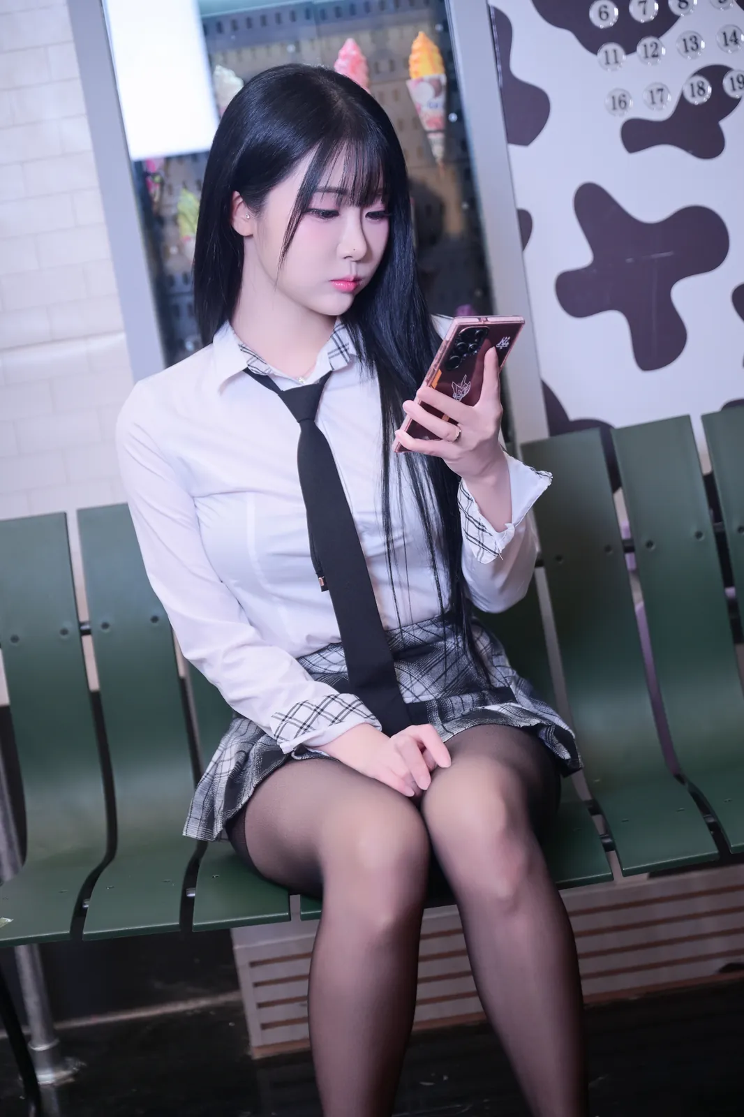 Bomi - Schoolgirl In The Subway [101P-1.69GB]