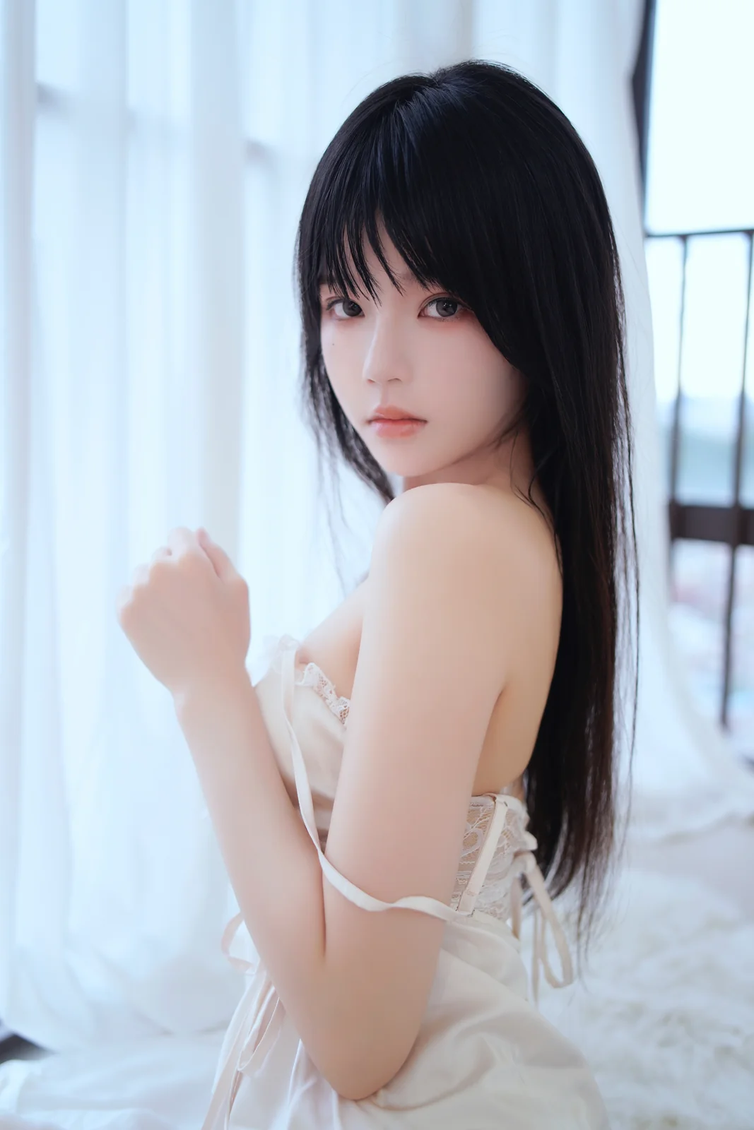 桜桃喵 - 奶油盛宴 [29P3V-2.21GB]