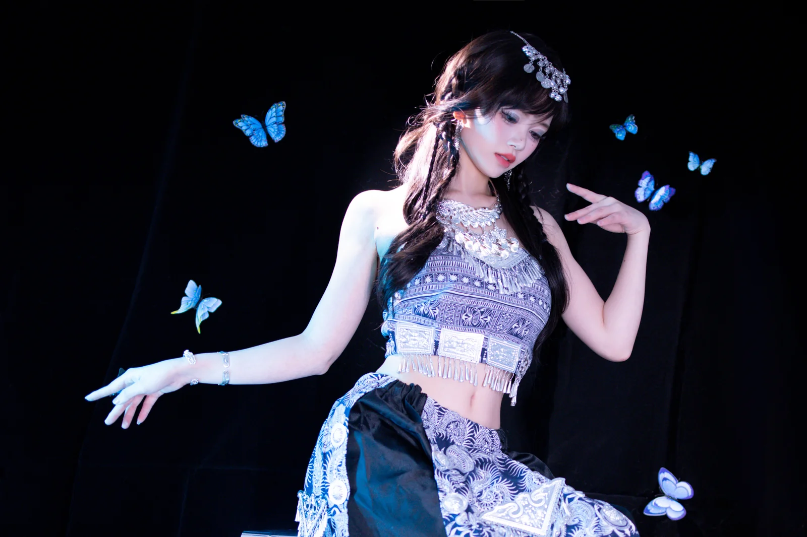 星黛鹿鹿 - 苗疆蓝蝶 [52P-413MB]