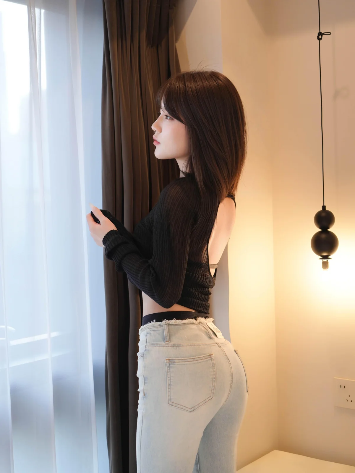 汁汁 - 牛仔裤黑丝 [78P-275MB]