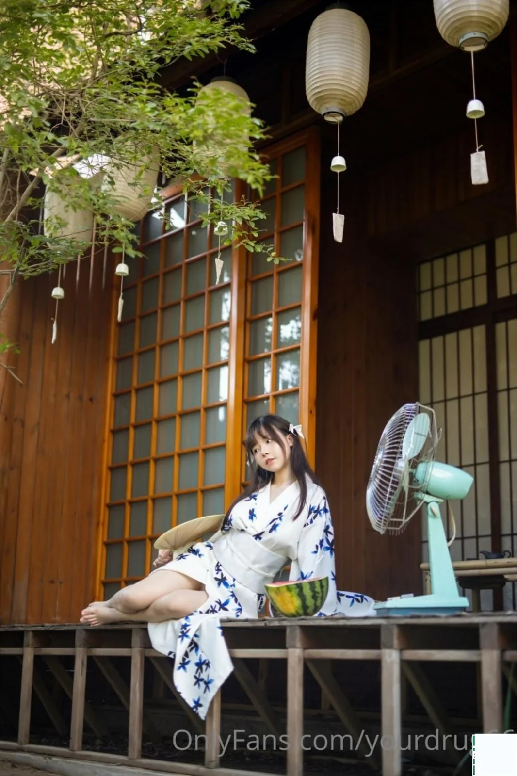 六味帝皇酱 - 夏日和服 [71P-349MB]