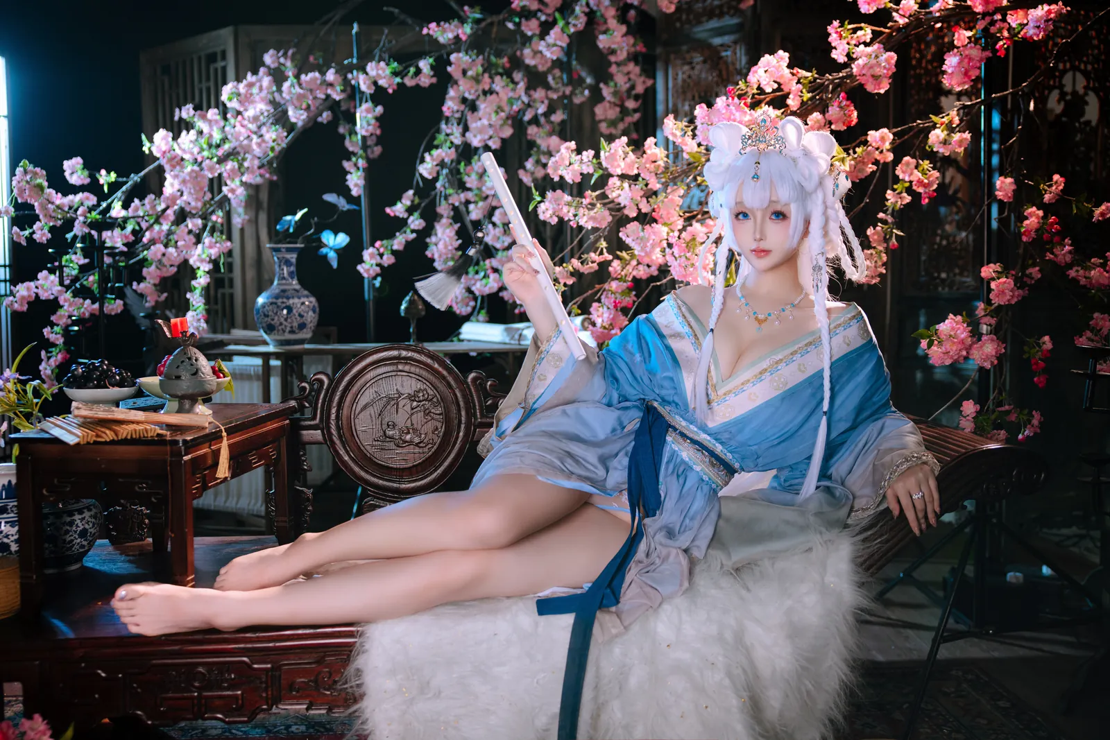 日奈娇 - 合欢宗圣女 [205P5V-1.95GB]