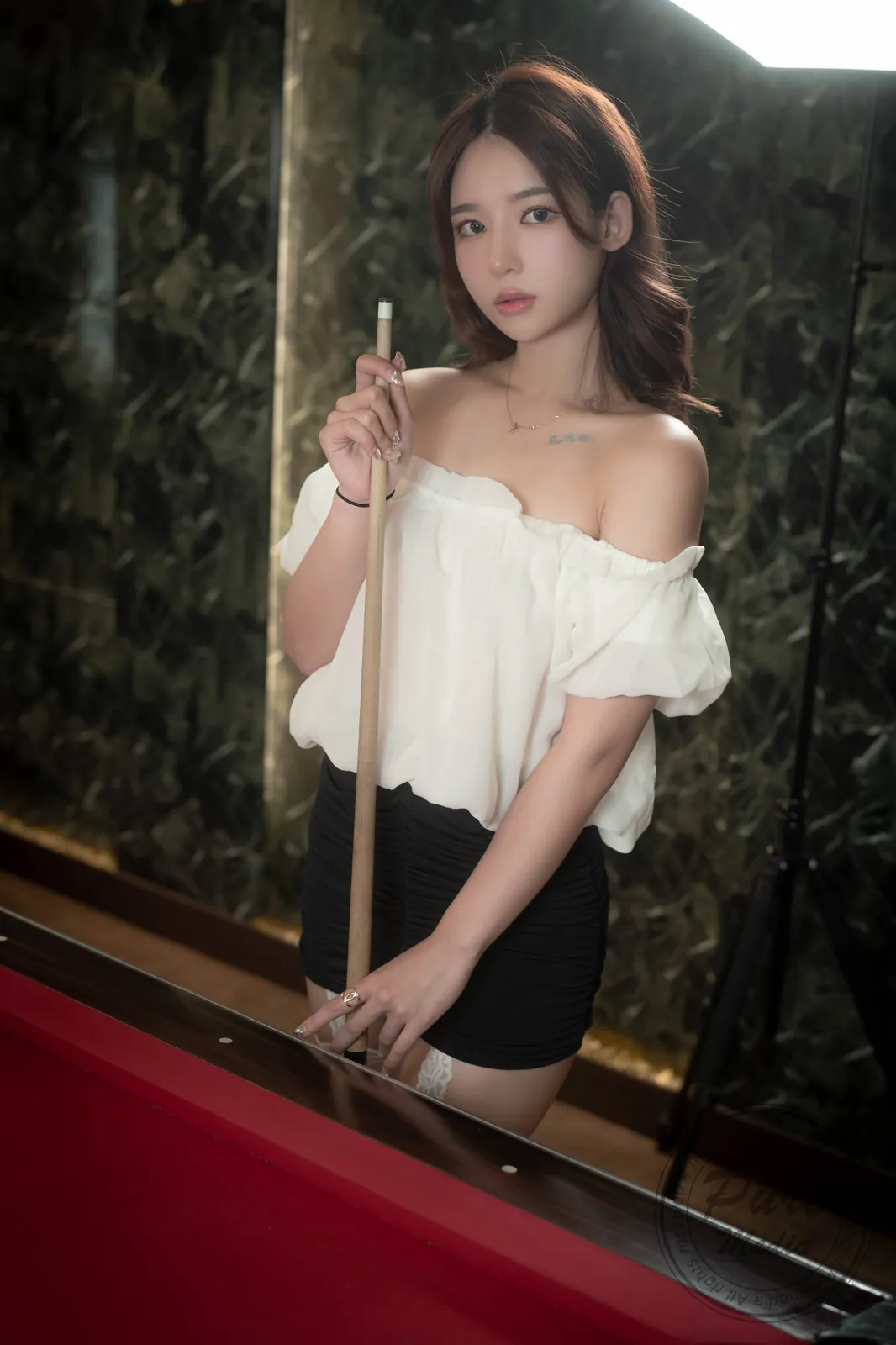 Pure Media - Vol.305 Yeha - Hard balls & Red hole (P) [142P-698MB]