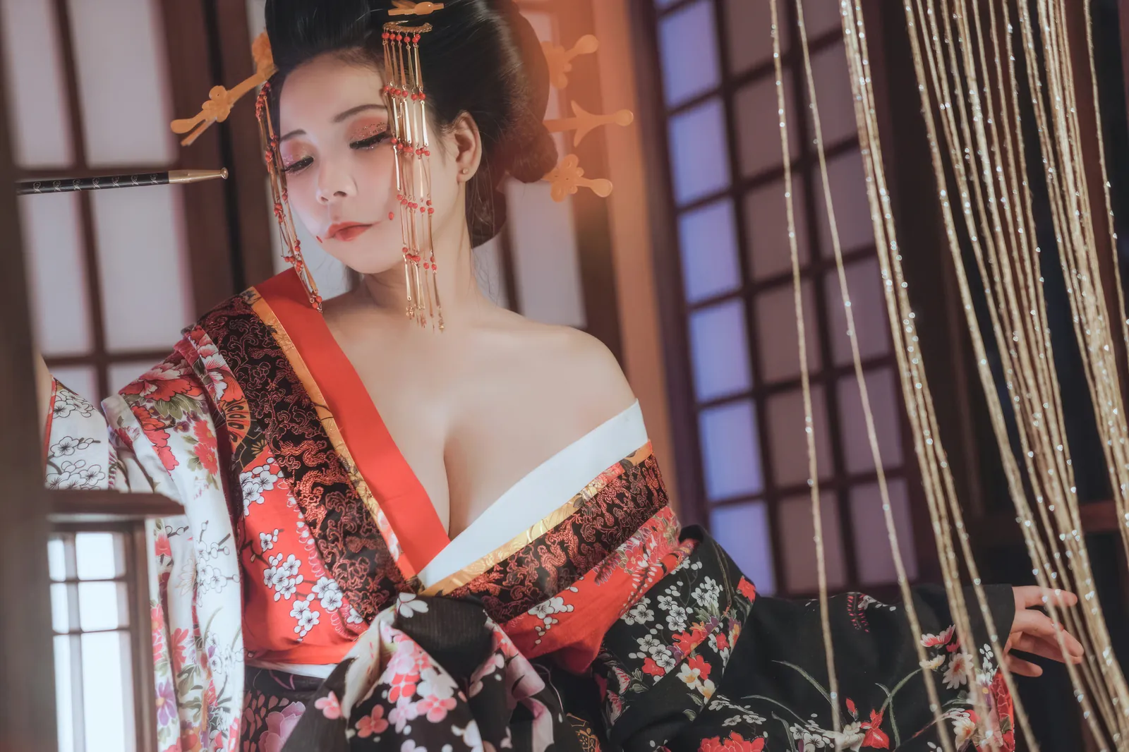 无颜小天使wy - 花魁 [15P-136MB]