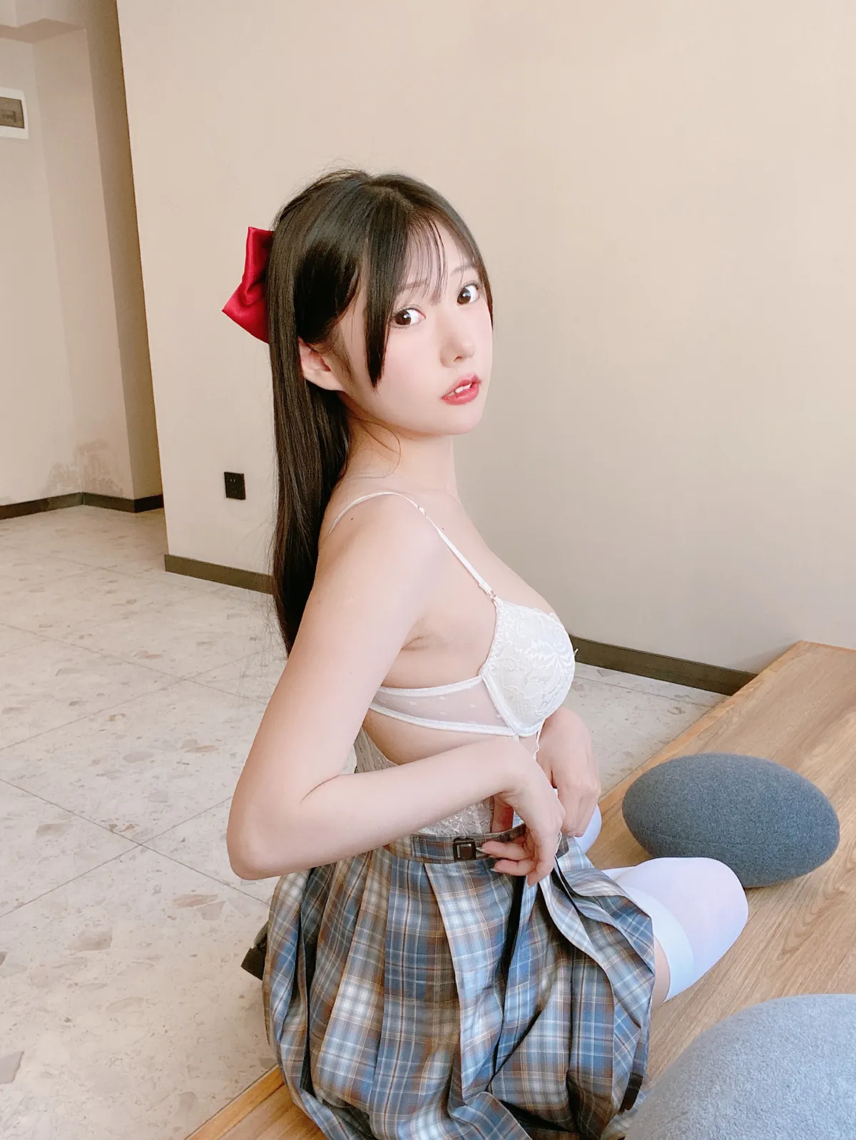 香草喵露露 - 大象 JK格子裙 [30P-348MB]