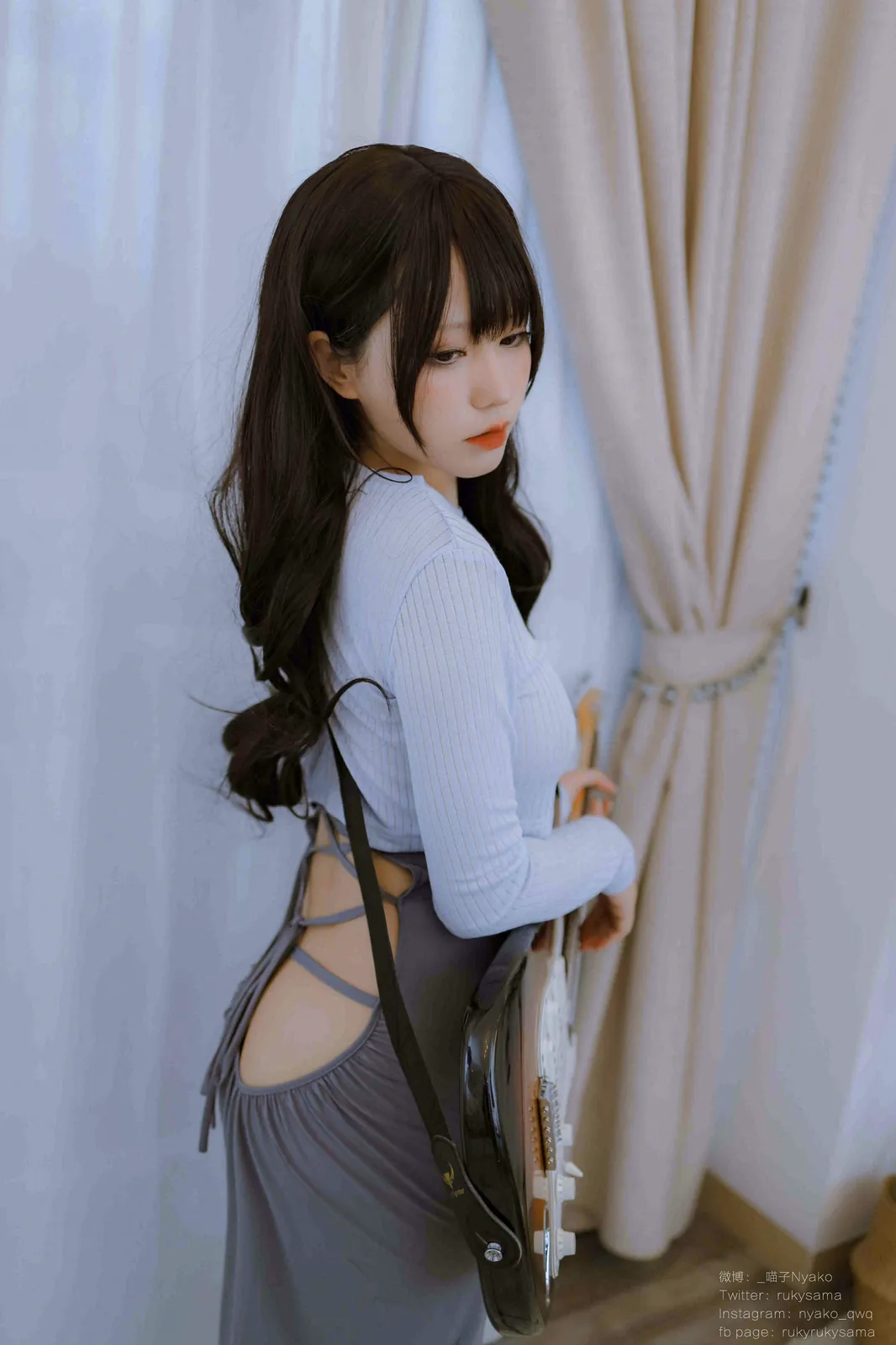 Nyako喵子 - 吉他妹妹 连衣裙 [71P1V-786MB]