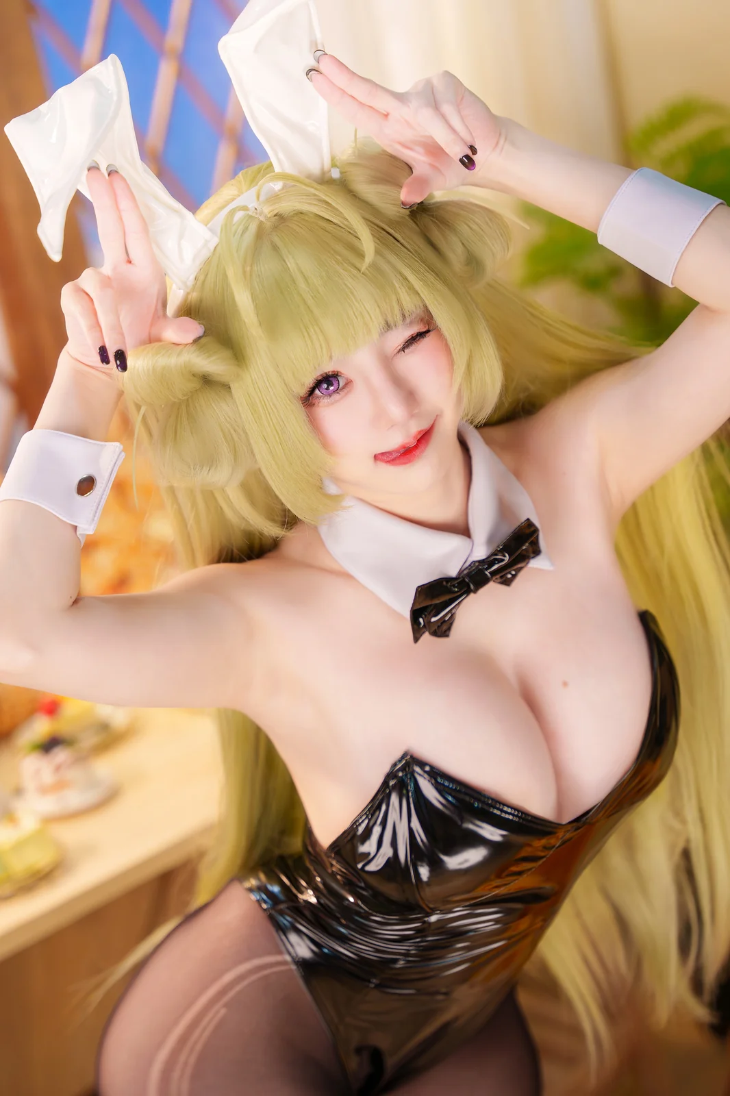 Sally Dorasnow – Bunny Soda [43P-717MB]