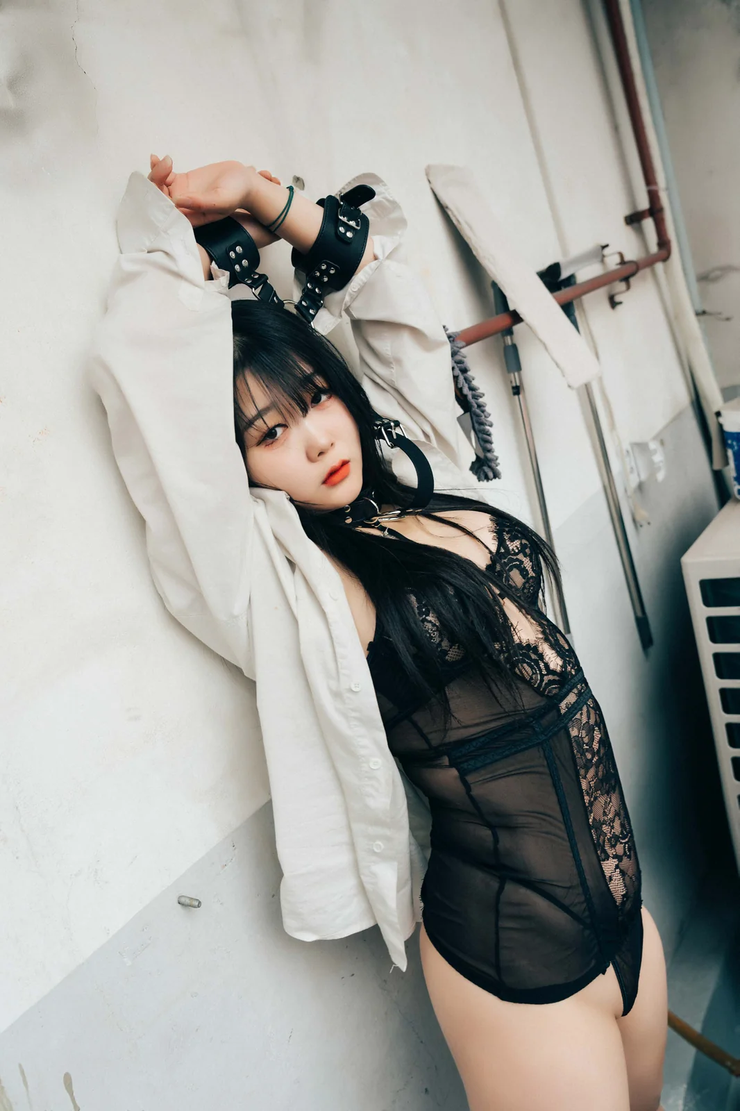 Zia – Haivia Tight and Closer [70P-767MB]