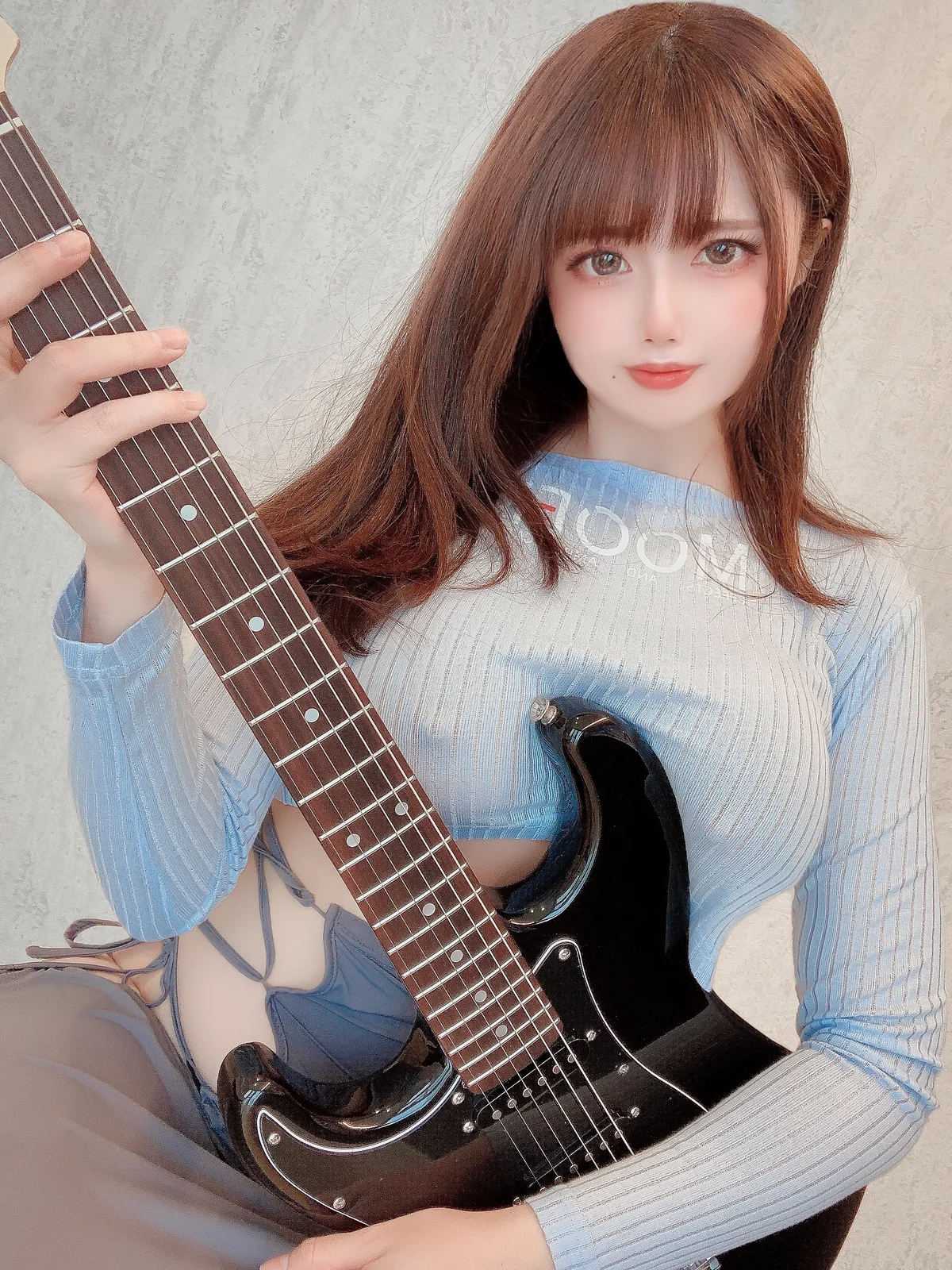 Uriうり - Guitar Sister [37P-128MB]