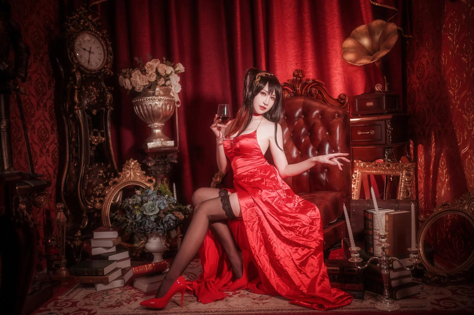 阮邑_Fairy - 大凤礼服 [20P-335MB]