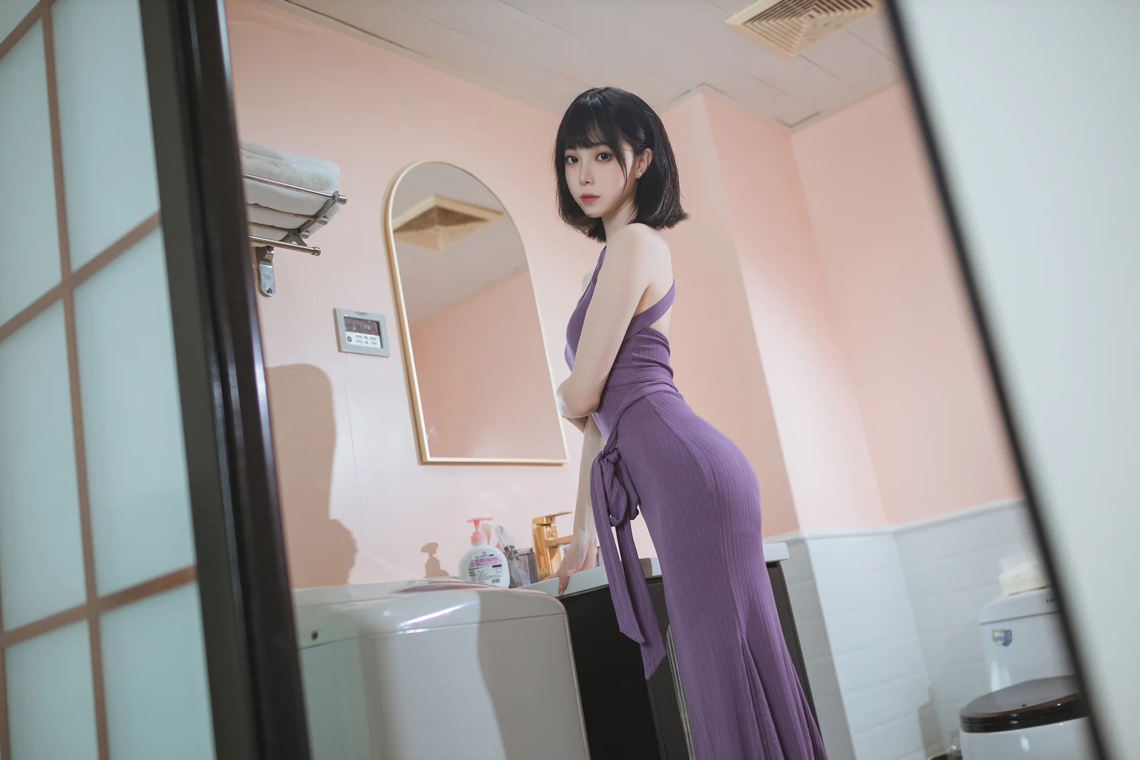 许岚 - 紫韵人妻 [28P-523MB]