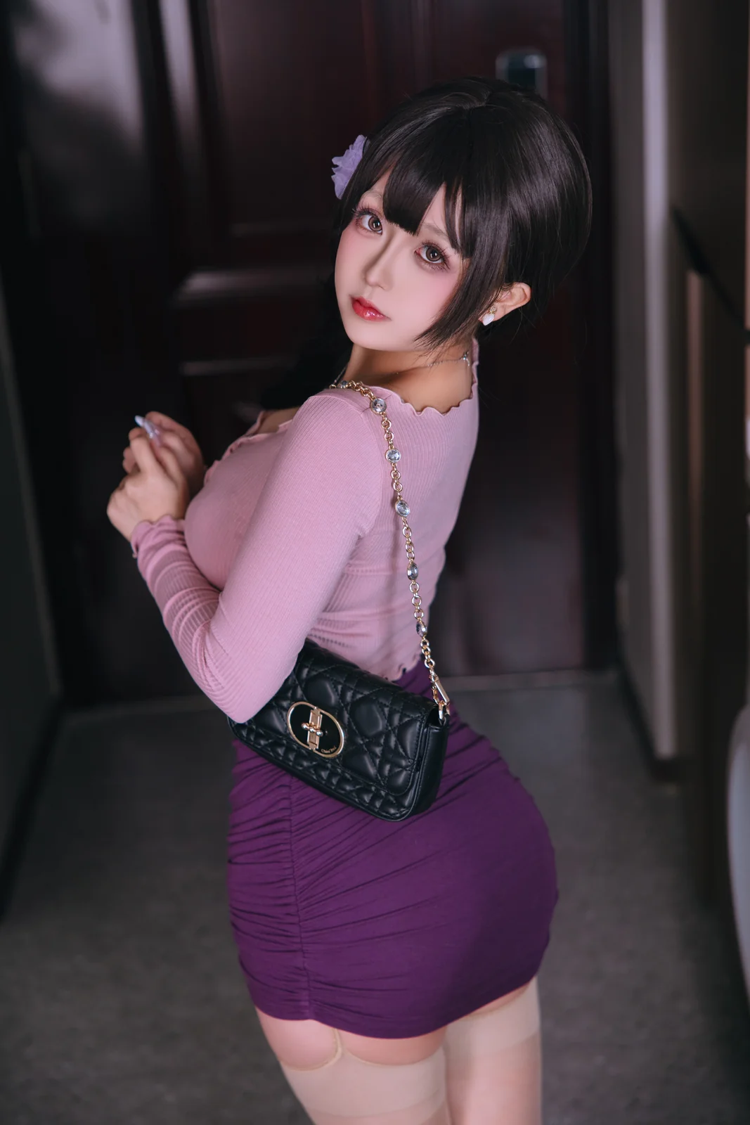 日奈娇 - 小妈 [204P6V-1.91GB]