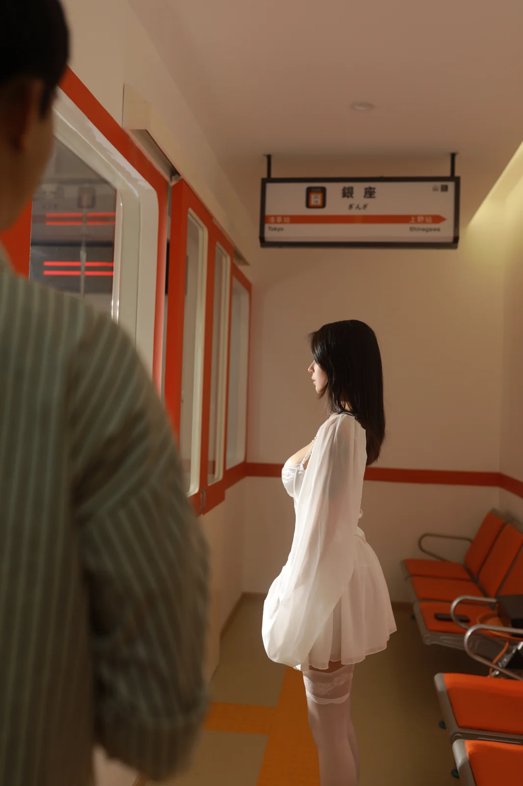 奈汐酱nice - 电车 [75P1V-1.04GB]