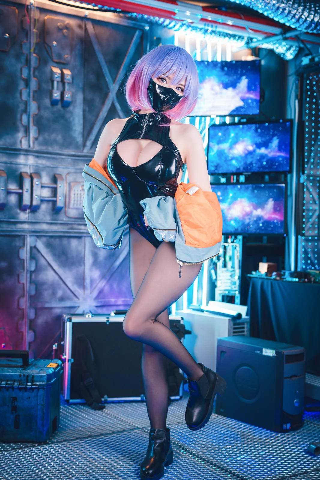 Sally Dorasnow - LUNA [35P-352MB]