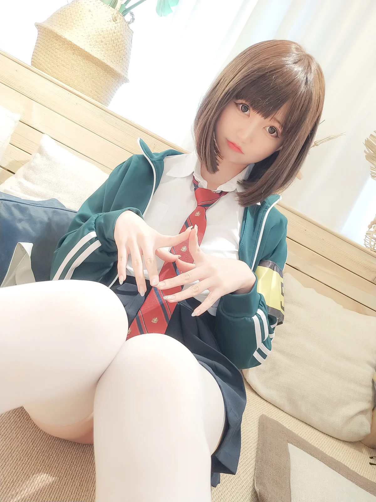 Nagisa魔物喵 – 可爱的风纪委员 [17P-131MB]