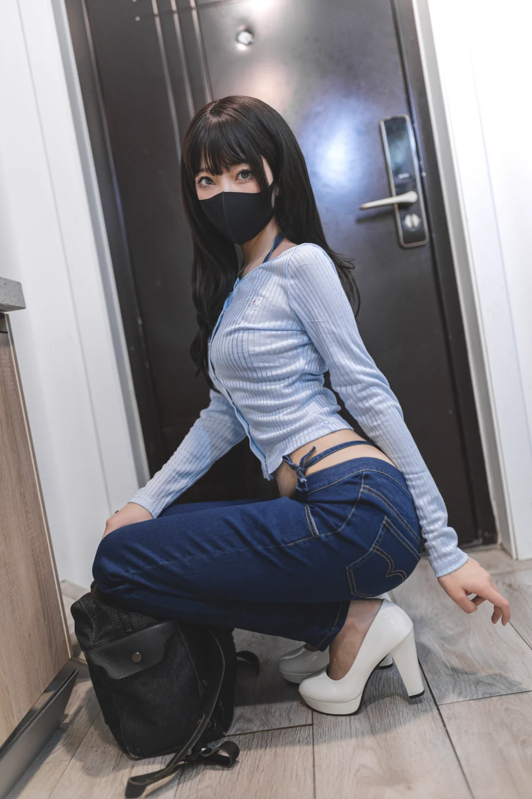 杏仁曲奇 – 吉他妹妹 2.0版 [41P-702MB]