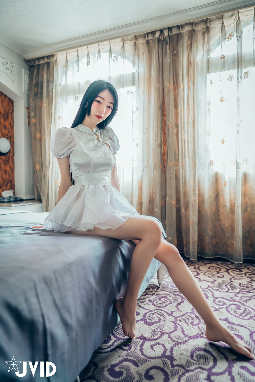飄飄 - 红色旗袍 [146P-133MB]