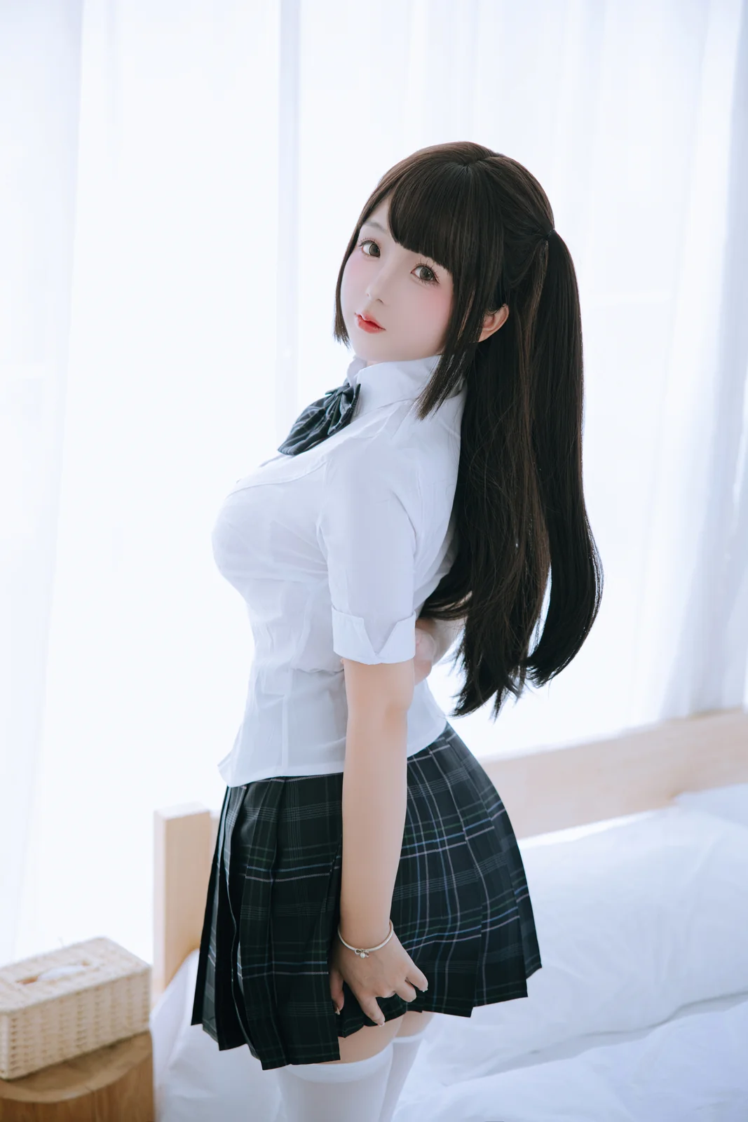 日奈娇 - 学姐 150P [150P-1.57GB]
