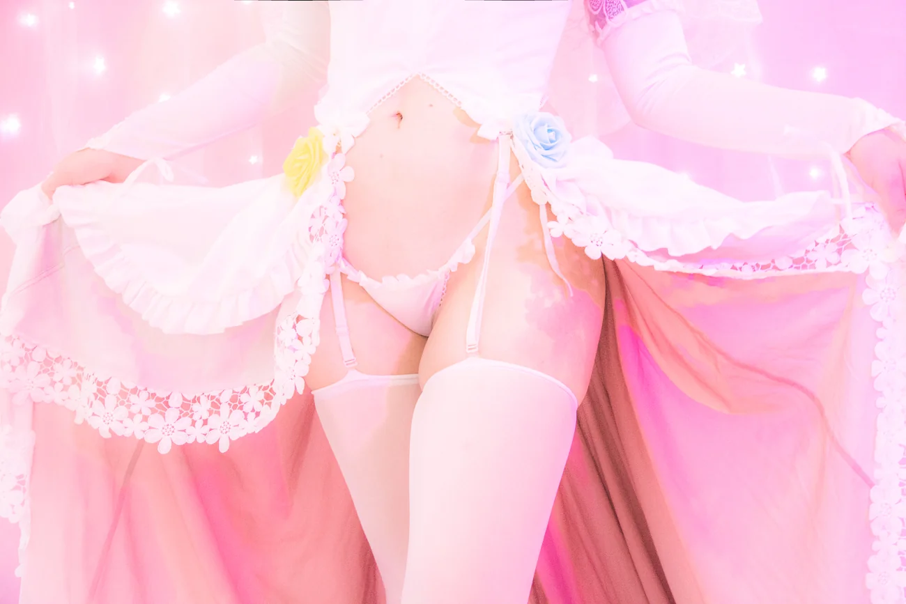 Katyuska Moonfox - Super Sonico [17P-38MB]