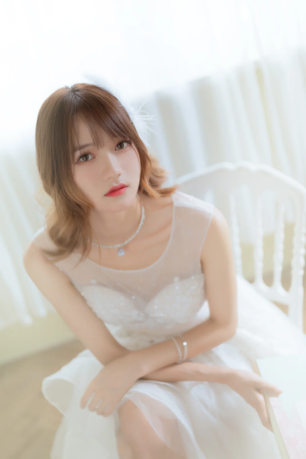 兔子Zzz不吃胡萝卜 - 人间四月天 [30P-144MB]